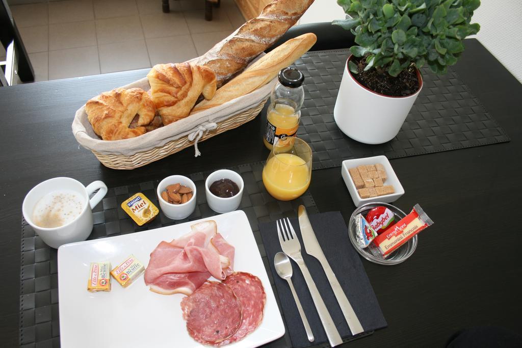 Rozérieulles Le Prana -Maison Et Chambres D'Hotes, Wellness Et Centre De Soins מראה חיצוני תמונה